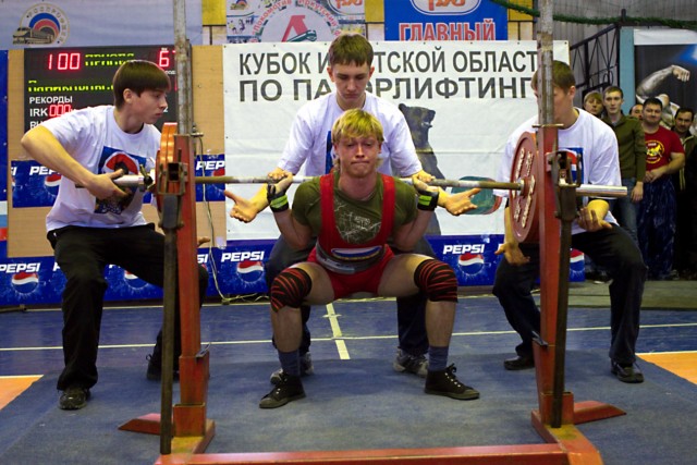 Андрей Поникаровский, кандидат в мастера спорта по тяжелой атлетике
