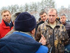 Ситуация с тлением торфяных полей продолжает оставаться напряженной даже с наступлением холодов и выпадением снега.