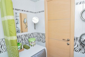2-комнатная квартира на Цимлянской: 48 кв.м., 3 450 000 рублей.