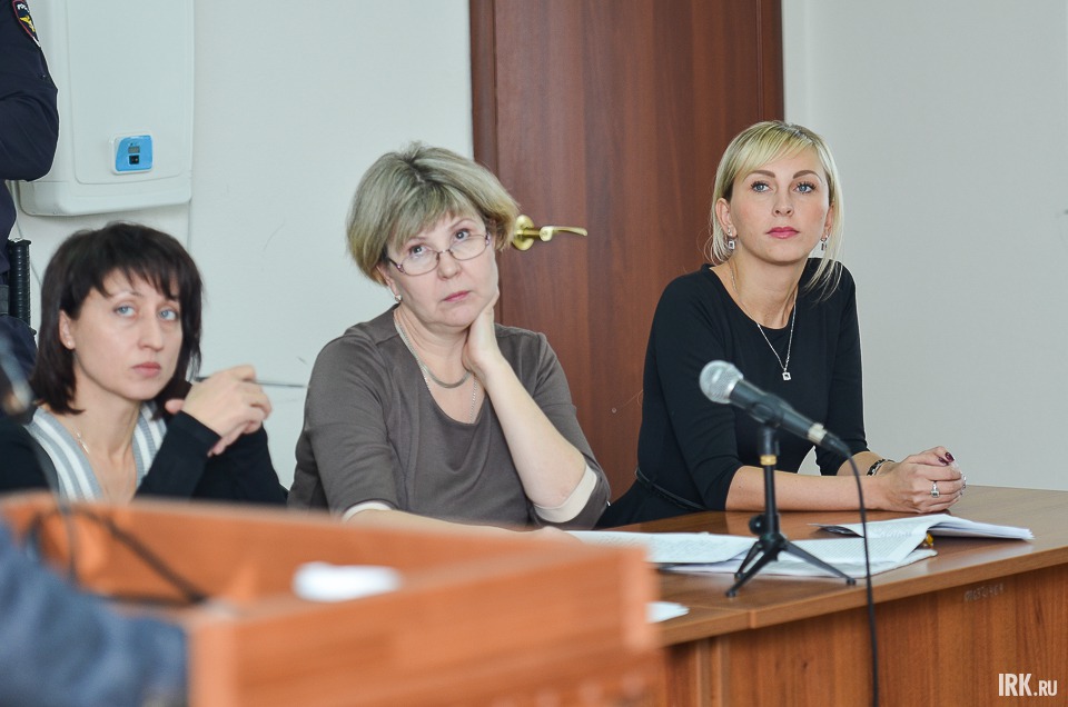 Представители потерпевших.