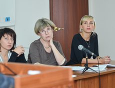 Представители потерпевших.