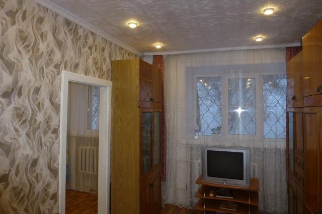 2-комнатная квартира на Грибоедова: 44 кв.м., 2 190 000 рублей.