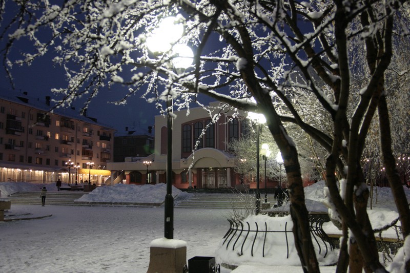 Братский драмтеатр. Фото www.bratsk-city.ru