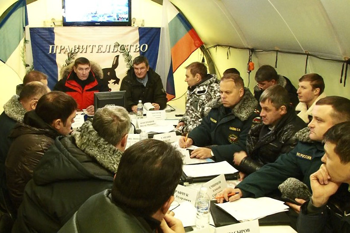 На выездном совещании. Фото пресс-службы правительства Иркутской области