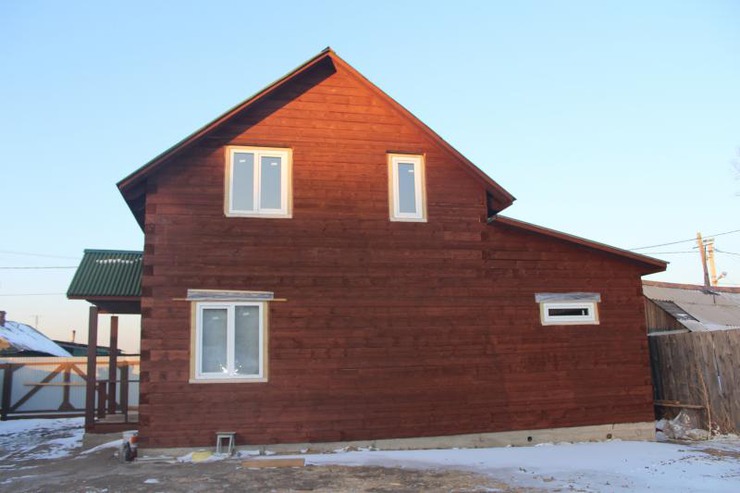 Дом в Октябрьском районе: 138 кв.м., 8 соток, 3 миллиона рублей.