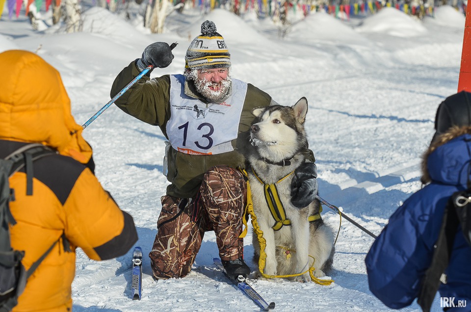 Алексей Семенюк с аляскинским маламутом Каем. Девятое место на дистанции 10 километров.