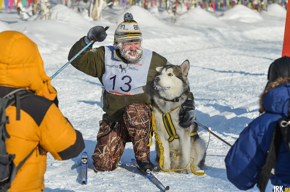 Алексей Семенюк с аляскинским маламутом Каем. Девятое место на дистанции 10 километров.