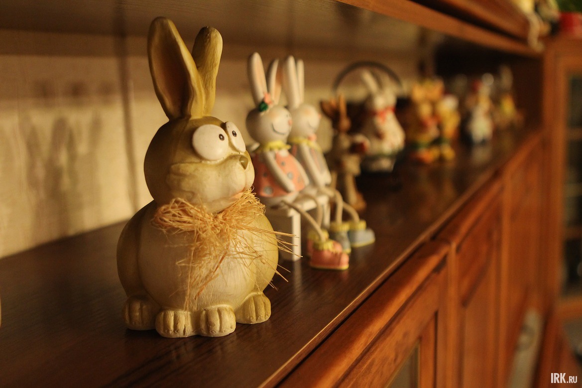 Зайка Косой — еще один из любимчиков.