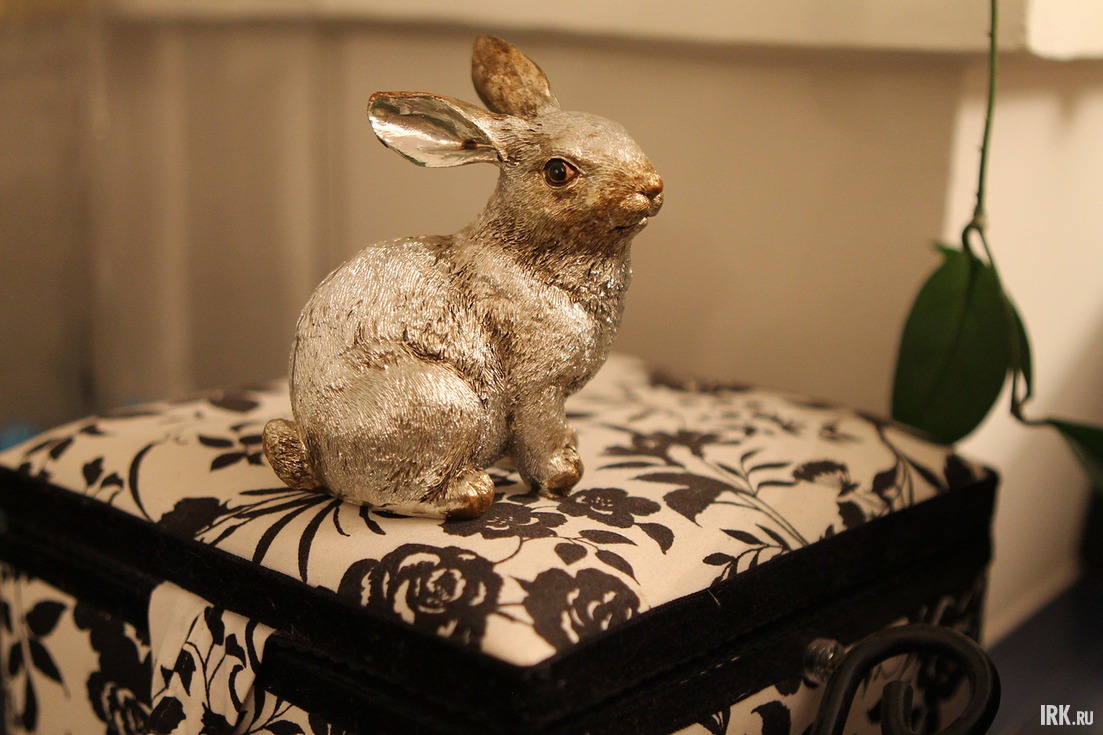В коллекции Татьяна есть фигурка «нашего», «родного» русского зайца.