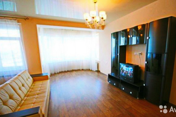 2-комнатная квартира на Цесовской Набережной: 80 кв.м., 50 тысяч рублей в месяц.
