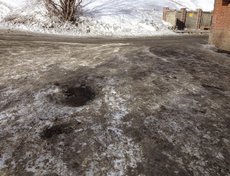 Анна: Двор дома ул. Лермонтова, 24. В 6 утра в эту яму провалилась машина, от визга шин проснулся весь дом