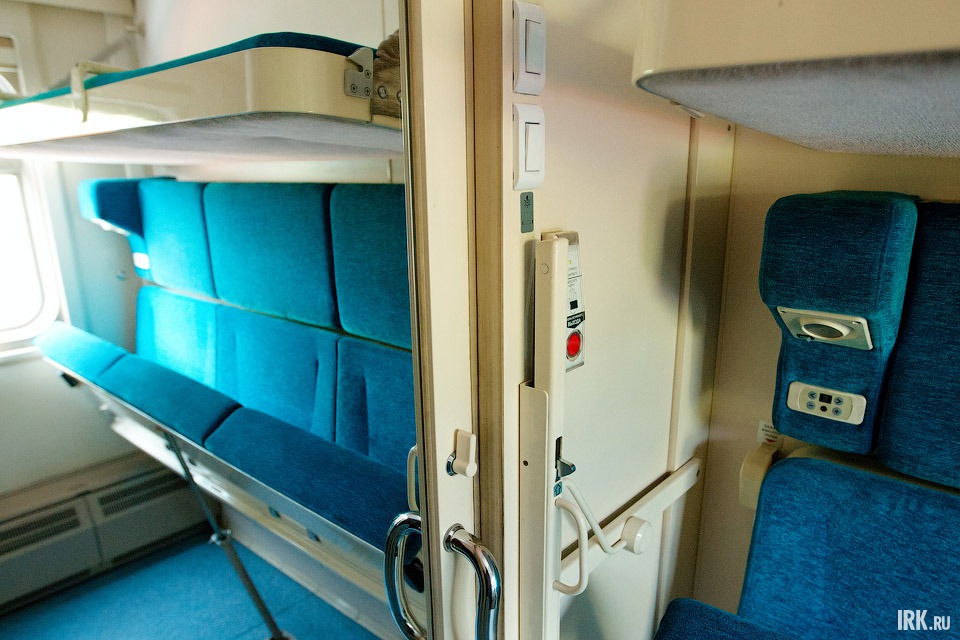 Внутри вагона «нового поколения»