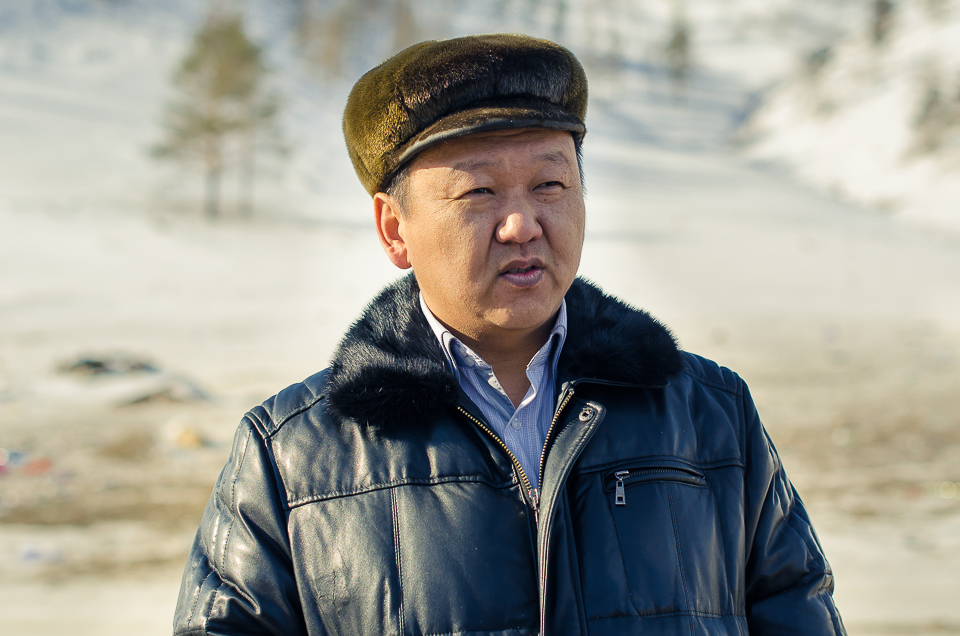 По словам мэра Еланцынского МО Сергея Белеева, администрация регулярно получает штрафы и предписания за этот объект. В прошлом году свалку удалось значительно сократить и вывести большую часть накопившегося мусора.