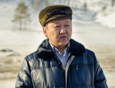 По словам мэра Еланцынского МО Сергея Белеева, администрация регулярно получает штрафы и предписания за этот объект. В прошлом году свалку удалось значительно сократить и вывести большую часть накопившегося мусора.