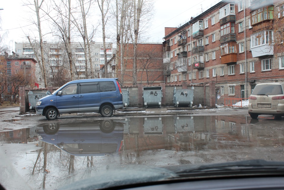 Бульвар Рябикова, дом 3. Фото Дениса Коробова