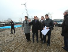 На строительной площадке школы на 520 мест в Заларях