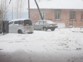 Во время снегопада в Иркутске. Автор фото — Владимир Смирнов