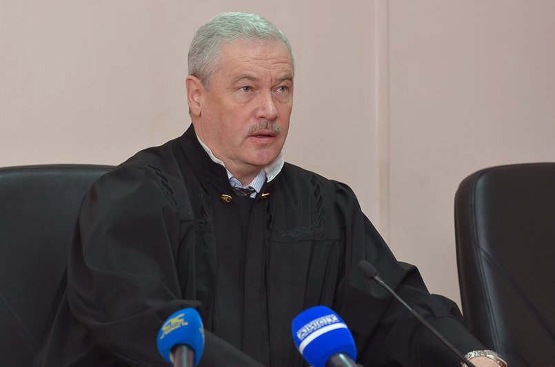 Судья Владимир Шевчук