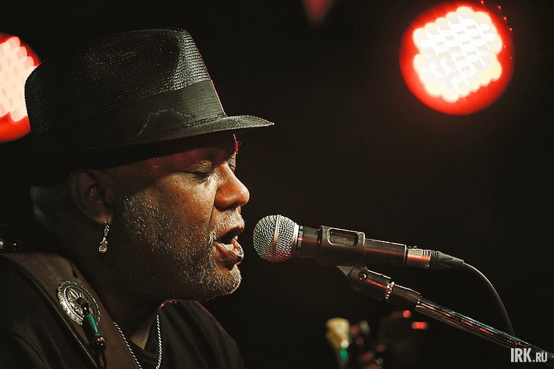 Концерт Карлоса Джонсона в Иркутске. Фото Артема Моисеева