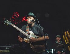 Концерт Карлоса Джонсона в Иркутске. Фото Артема Моисеева