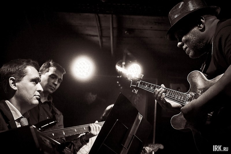 Концерт Карлоса Джонсона в Иркутске. Фото Артема Моисеева