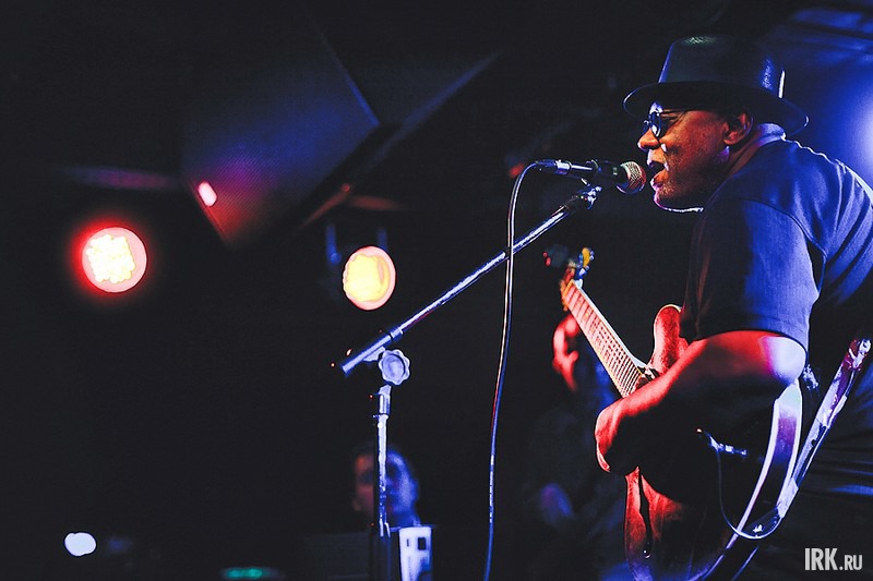 Концерт Карлоса Джонсона в Иркутске. Фото Артема Моисеева