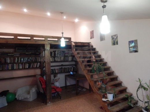 2-комнатная квартира на улице Гоголя: 56 кв.м., 3 500 000 рублей.