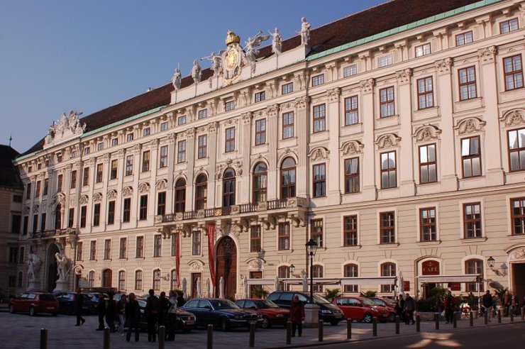 Архитектура Вены. Фото с сайта www.tonkosti.ru