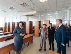 После торжественной церемонии для гостей провели экскурсию.