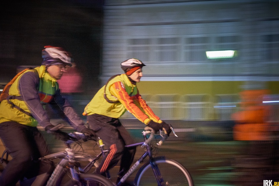 Старт заезду был дан в 20:30.