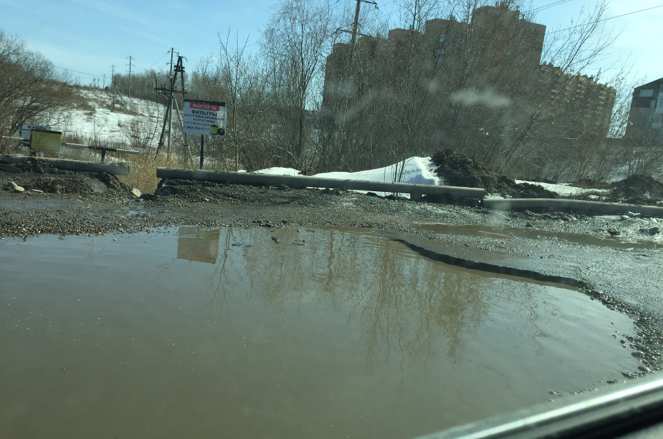 Дорога в грузовой аэропорт, Байкальская 277. Фото прислала Анна Мишукова