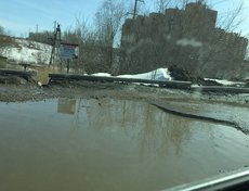 Дорога в грузовой аэропорт, Байкальская 277. Фото прислала Анна Мишукова