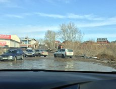 Дорога в грузовой аэропорт, Байкальская 277. Фото прислала Анна Мишукова