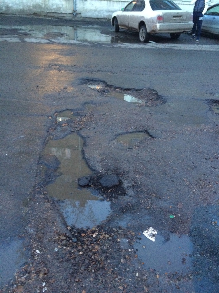 Улица Ленская, рядом с «Марией». Фото прислала Екатерина Елизова