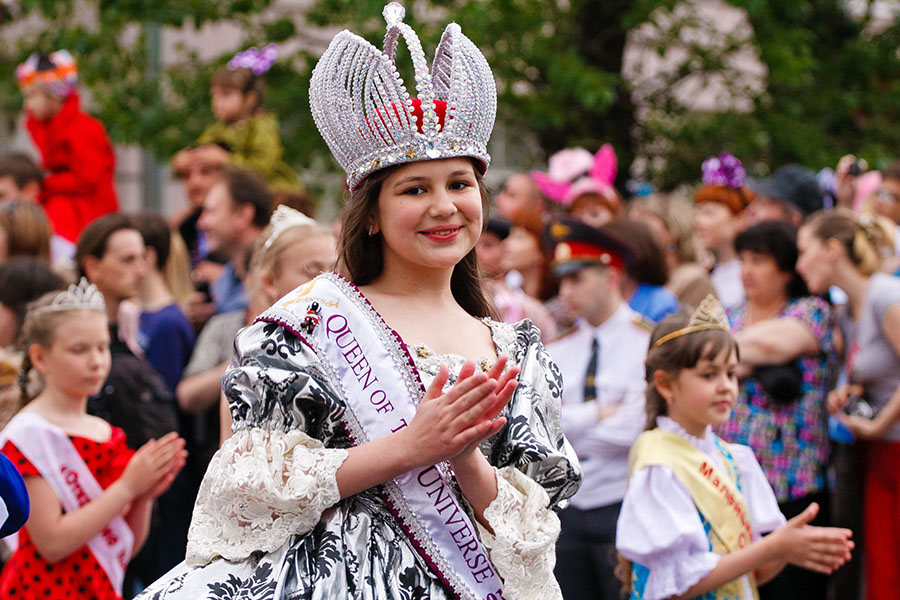 Карнавал «Шагаем вместе». Фото Владимира Смирнова, IRK.ru