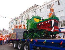 Карнавал «Шагаем вместе». Фото Владимира Смирнова, IRK.ru