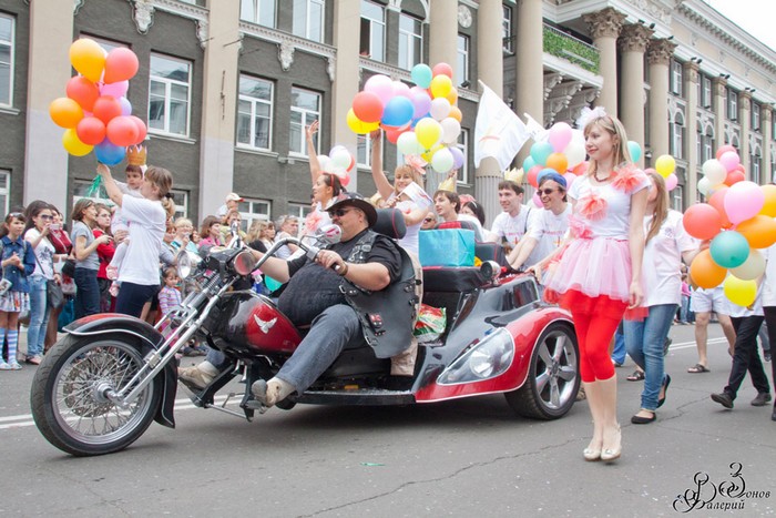 Карнавал в Иркутске. Автор фото - Валерий Зонов