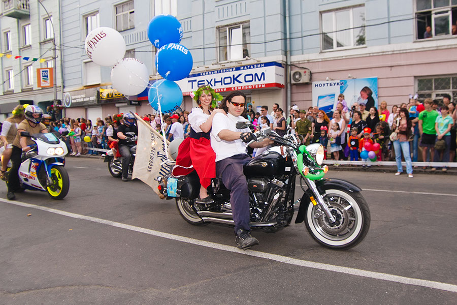 Карнавал «Шагаем вместе». Фото Владимира Смирнова, IRK.ru