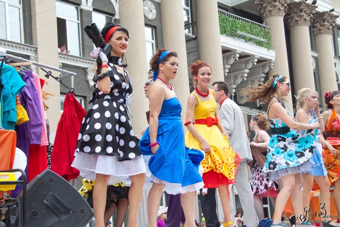 Карнавал в Иркутске. Автор фото - Валерий Зонов