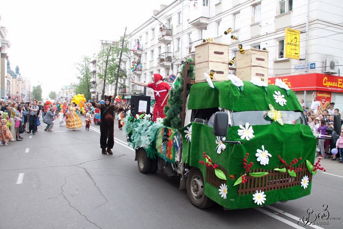 Карнавал в Иркутске. Автор фото - Валерий Зонов