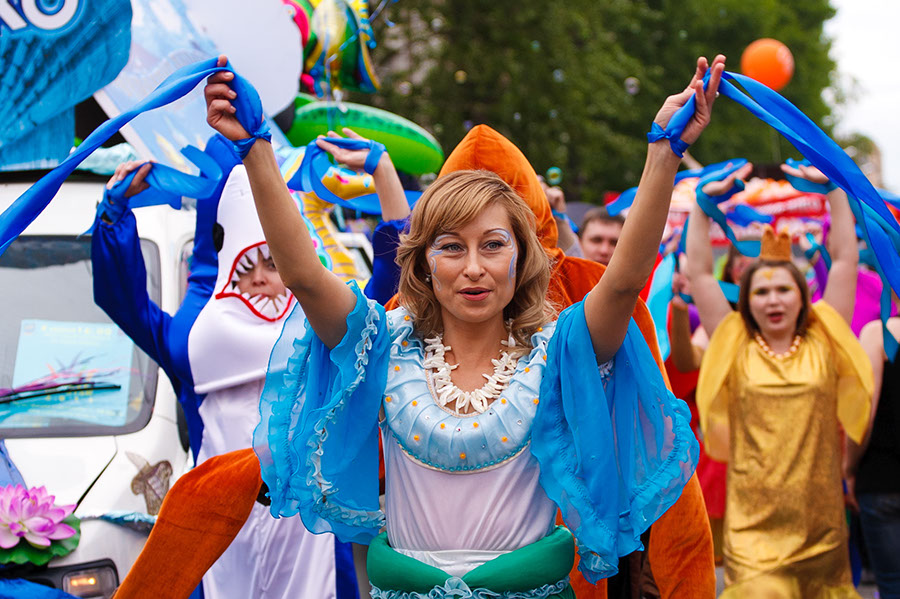 Карнавал «Шагаем вместе». Фото Владимира Смирнова, IRK.ru