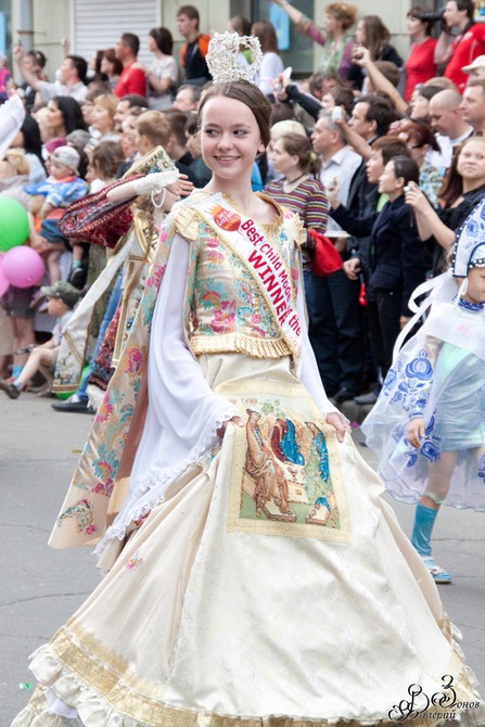 Карнавал в Иркутске. Автор фото - Валерий Зонов