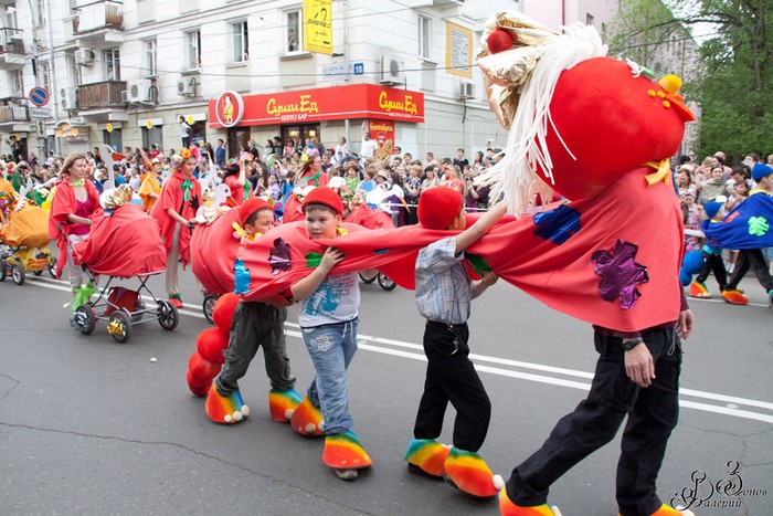 Карнавал в Иркутске. Автор фото - Валерий Зонов