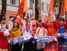 Карнавал «Шагаем вместе». Фото Владимира Смирнова, IRK.ru