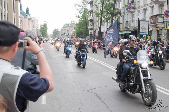 Карнавал в Иркутске. Автор фото - Валерий Зонов