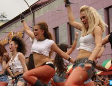 Городской карнавал «Шагаем вместе». Автор фото - Ольга Дужак