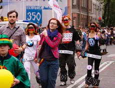 Карнавал «Шагаем вместе». Фото Владимира Смирнова, IRK.ru