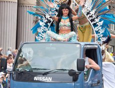 Карнавал в Иркутске. Автор фото - Валерий Зонов