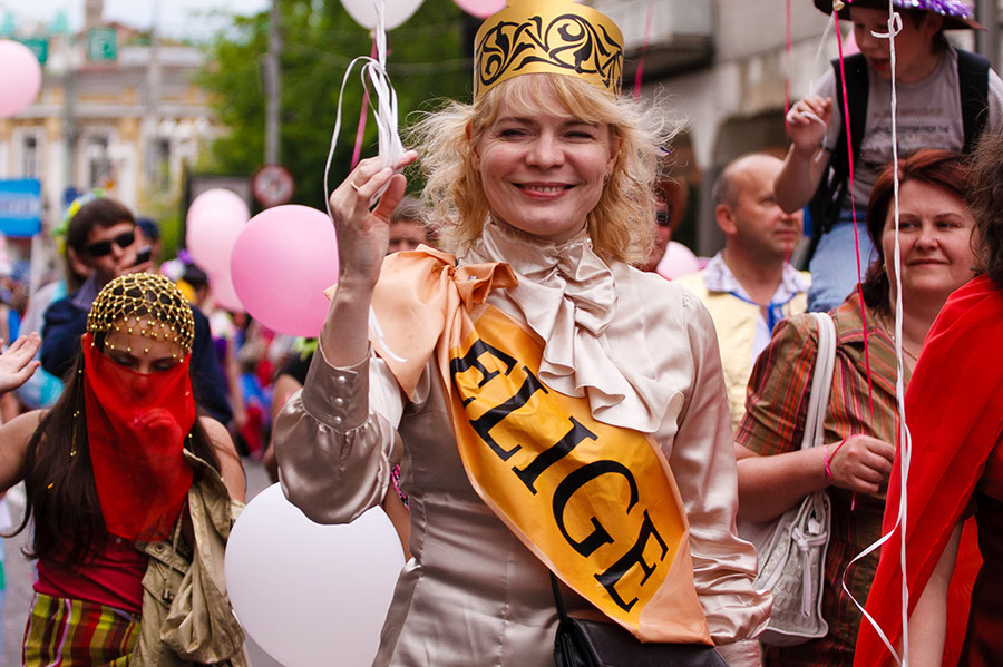 Карнавал «Шагаем вместе». Фото Владимира Смирнова, IRK.ru