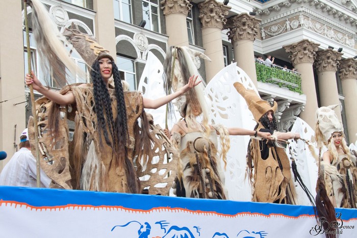 Карнавал в Иркутске. Автор фото - Валерий Зонов